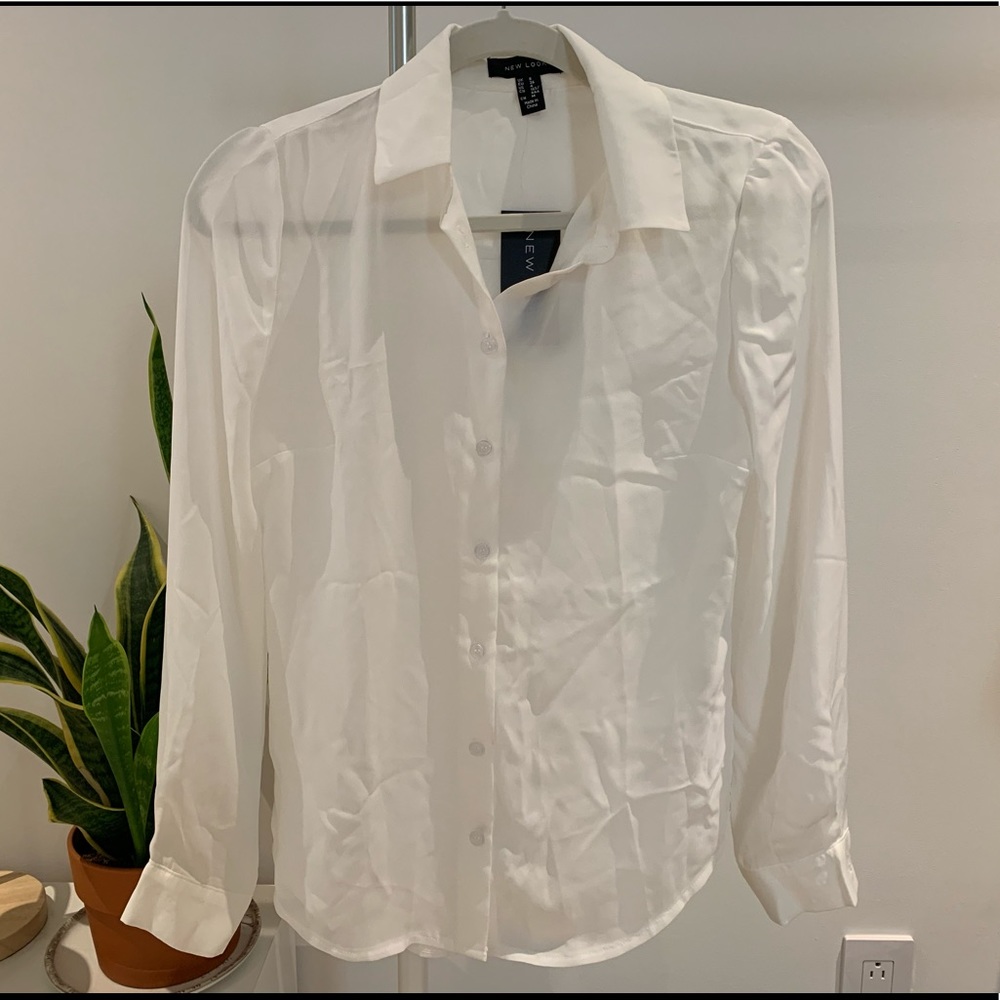 NWT New Look Silky white button up formal shirt